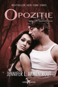 Opoziție Jennifer L. Armentrout